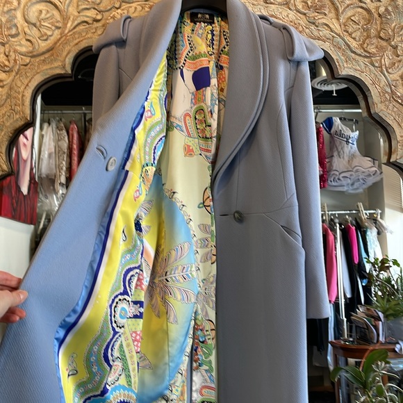 Blue crepe wool double breasted shawl collar long coat with bright lining - Picture 9 of 16